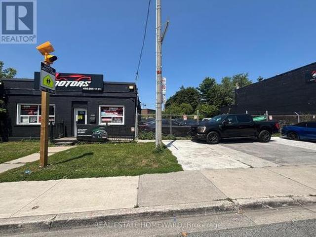 Commercial for rent in Woburn, Ontario
