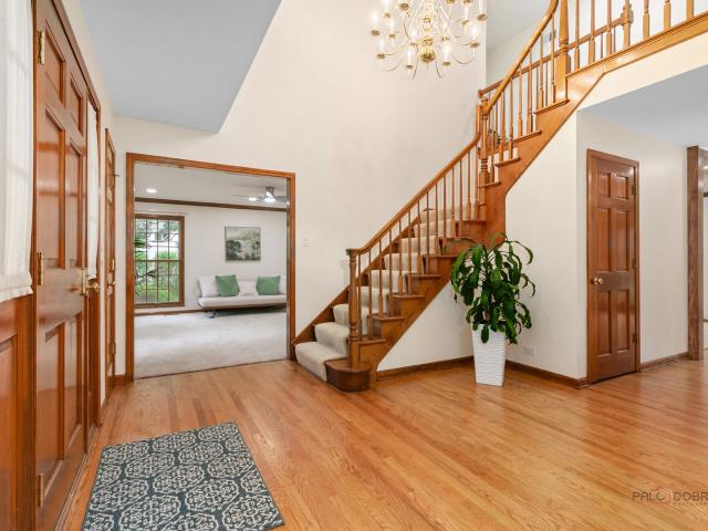 House for sale in Buffalo Grove, Illinois