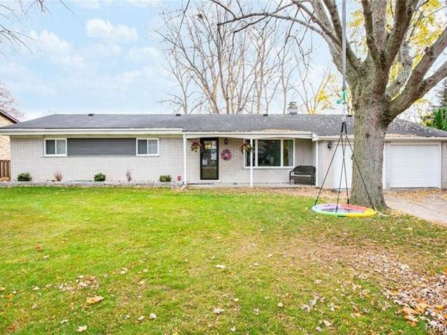 House for sale in Grosse Ile Township, Wayne County