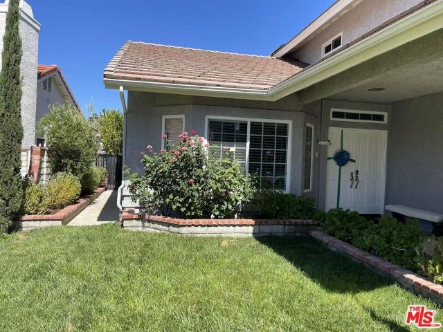 House for sale in Canyon Country, California