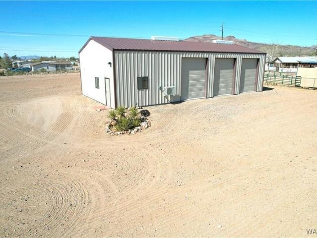 House for sale in Golden Valley