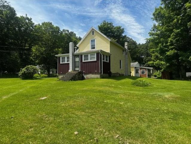 House for sale in Cuttingsville, Vermont