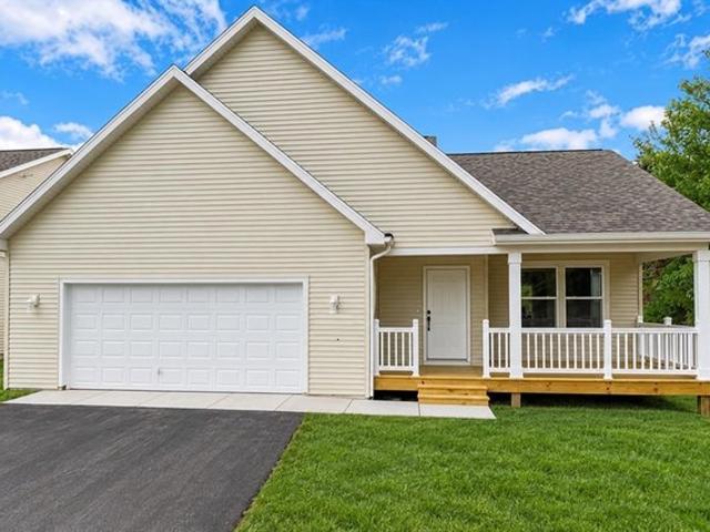 Condo for sale in Traverse City, Grand Traverse County