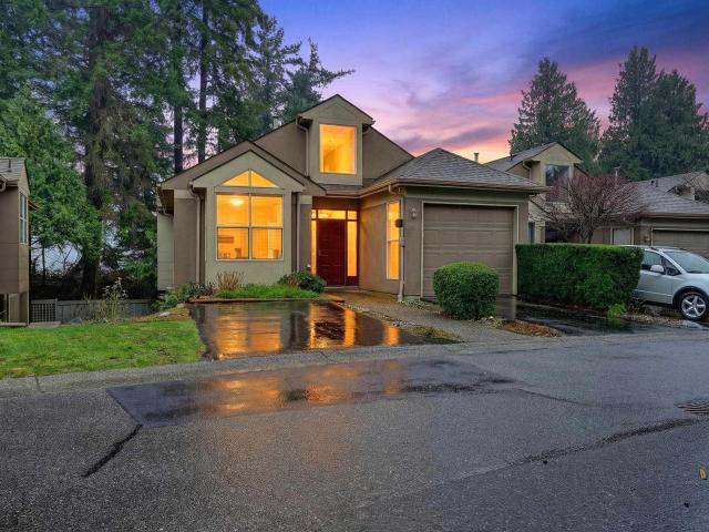 Duplex for sale in Abbotsford, British Columbia