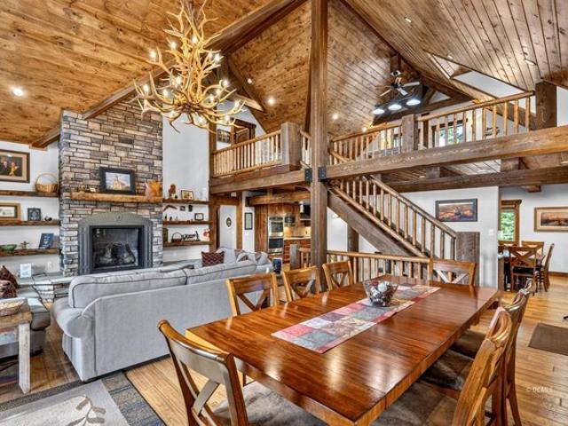House for sale in Duck Creek Village, Kane County