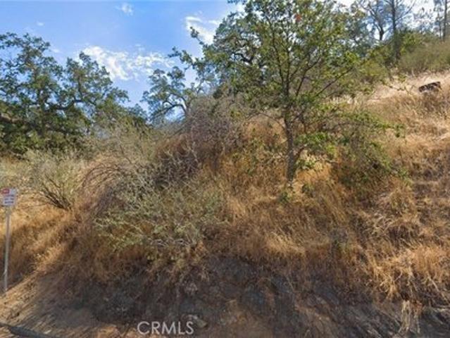 Land for sale in Friant, California