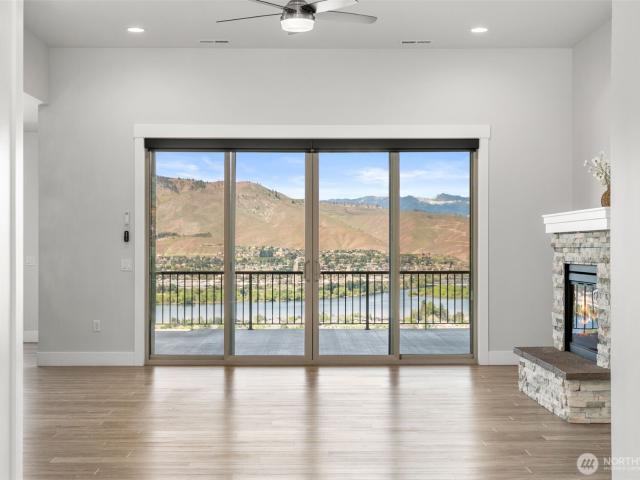 House for sale in East Wenatchee