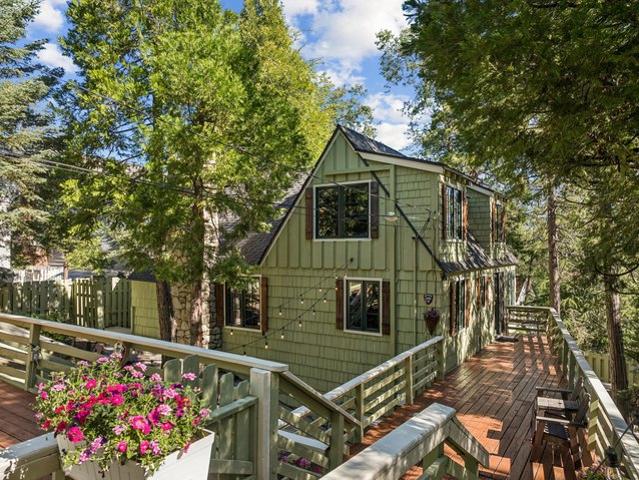 House for sale in Cedar Glen, California