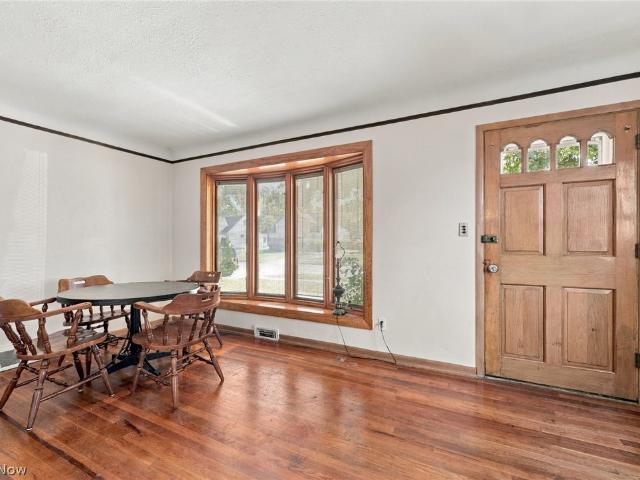 House for sale in Wickliffe, Lake County