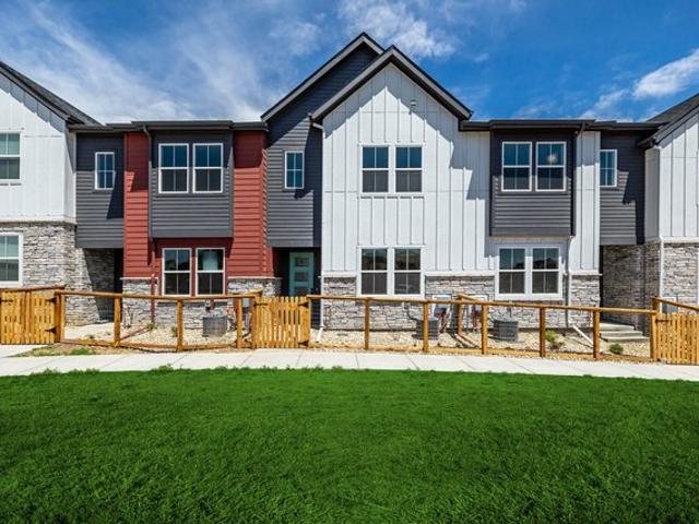 Townhouse for sale in Thornton, Colorado