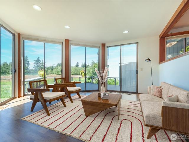 Condo for sale in Lummi Island Condo for sale in Lummi Island