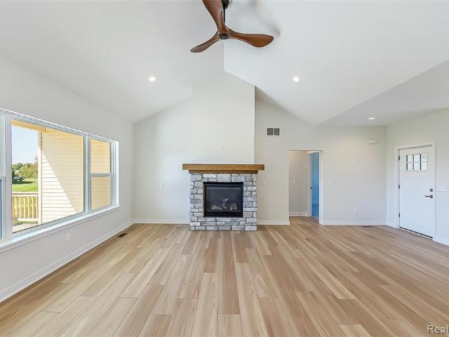 House for sale in Marion Township, Howell