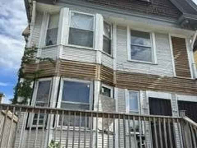 House for sale in Metcalfe Park, Milwaukee
