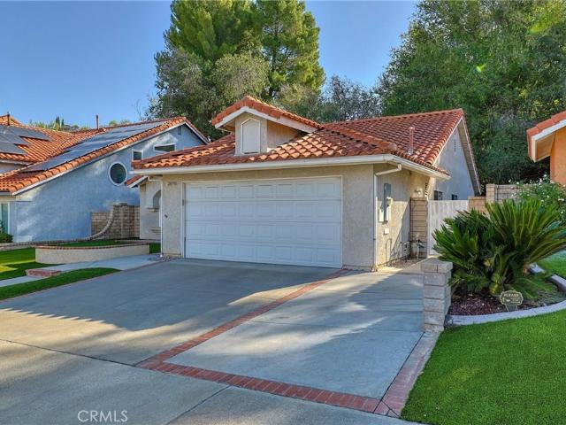 House for sale in Santa Clarita, Los Angeles County