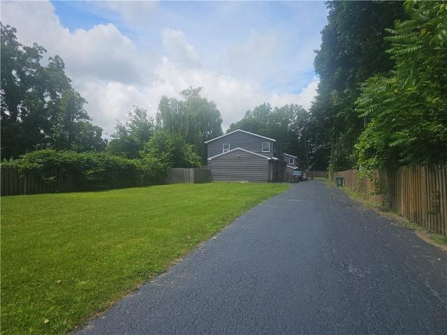 House for sale in Oak Hill, New York