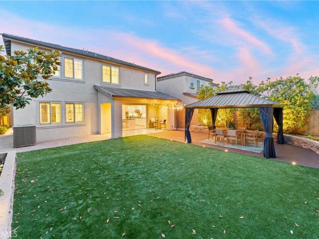 House for sale in Tustin