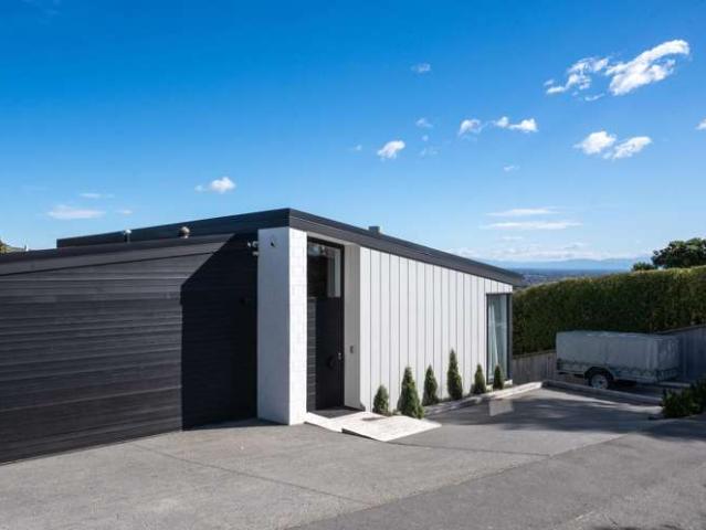 House for sale in Chaslands, Canterbury