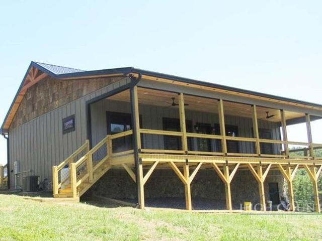 House for sale in Jefferson, North Carolina