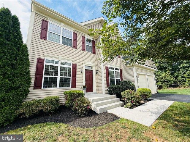 House for sale in Falling Waters, Berkeley County