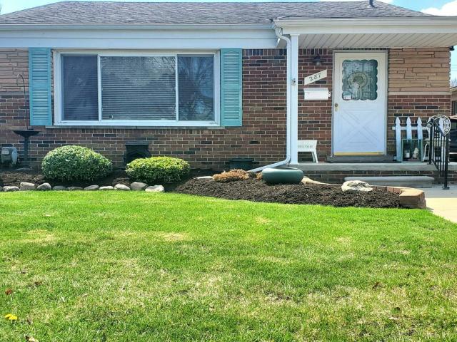 House for sale in Clawson House for sale in Clawson