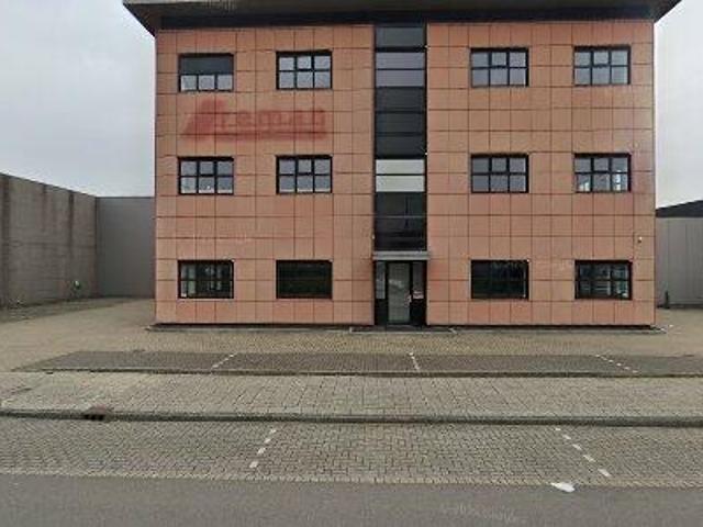 Bedrijfspand te huur in Haarlem, Noord Holland