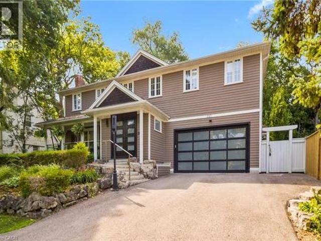 House for sale in Oakville, Ontario