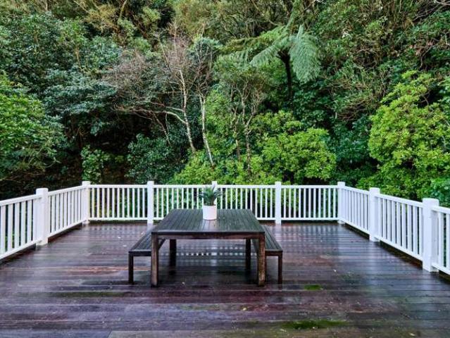 House for sale in Days Bay, Wellington