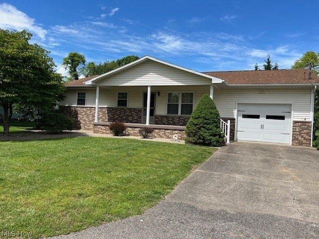 House for sale in Williamstown, West Virginia