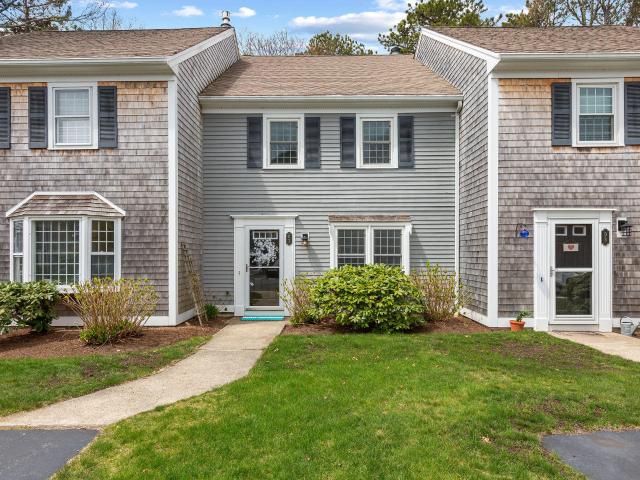 Condo for sale in Barnstable, Massachusetts