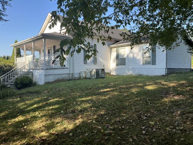 House for sale in Whitwell, East Tennessee