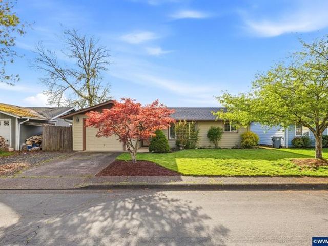 House for sale in Oregonia