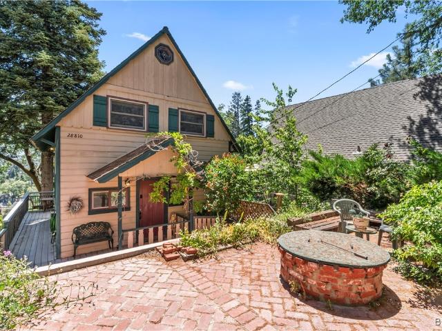 House for sale in Cedar Glen, California