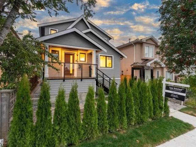 Duplex for sale in East Village, Vancouver