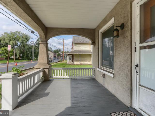 Townhouse for sale in Campbelltown, South Londonderry Township