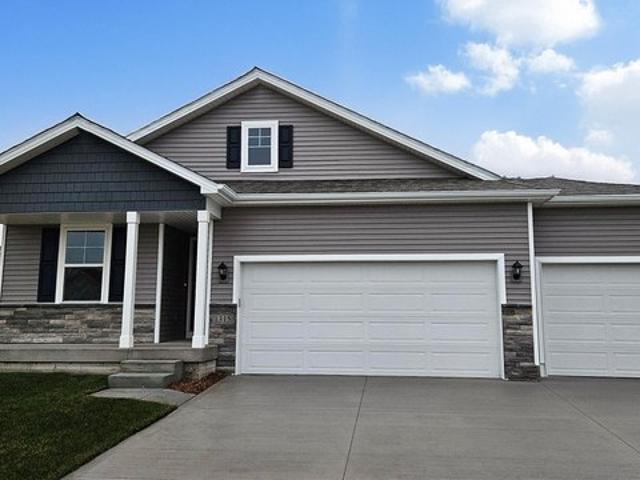 House for sale in Linn, Iowa