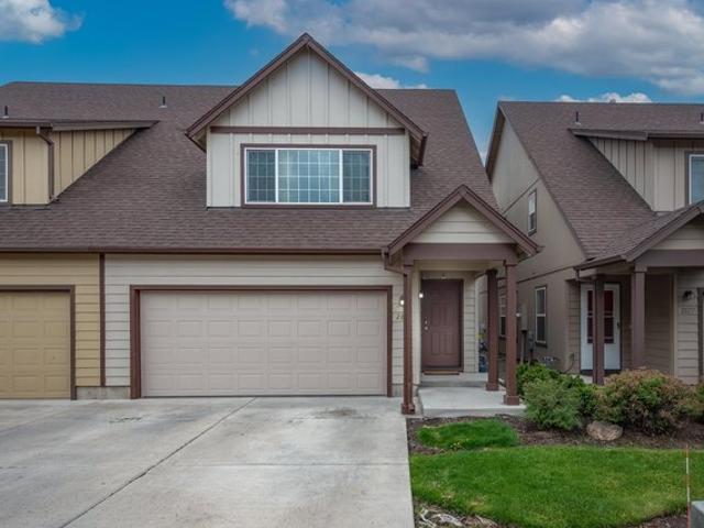 Townhouse for sale in Redmond, Deschutes County