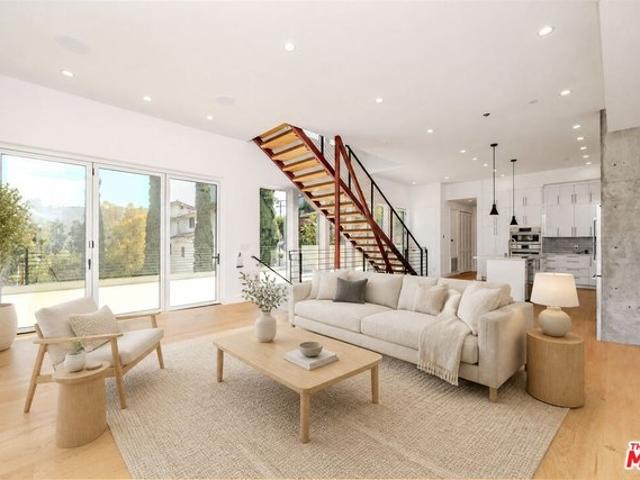 House for sale in Canoga Park, California