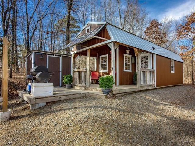 House for sale in Ark