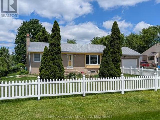 House for sale in Niagara, Ontario
