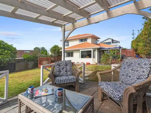 House for sale in Paremoremo, Oroua County