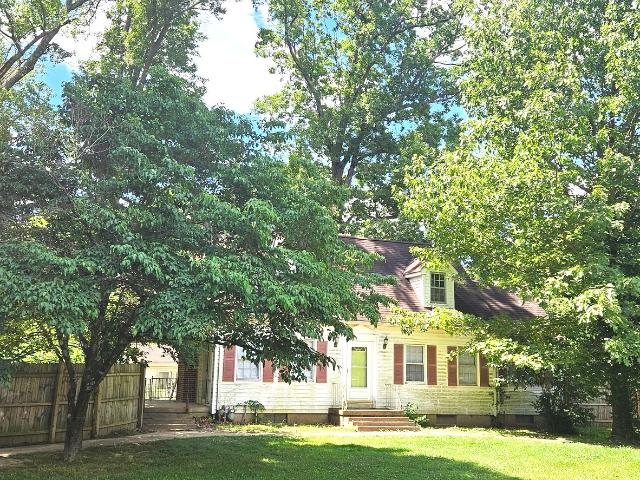 House for sale in Carbondale, Illinois