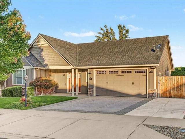 House for sale in Medford, Jackson County