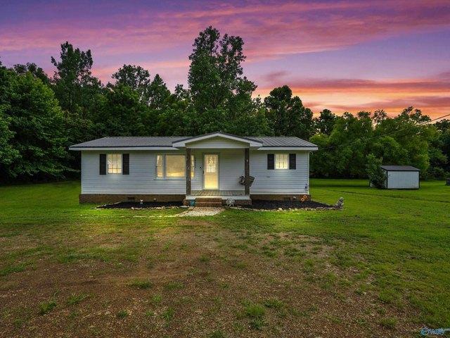 House for sale in Elkmont, Alabama