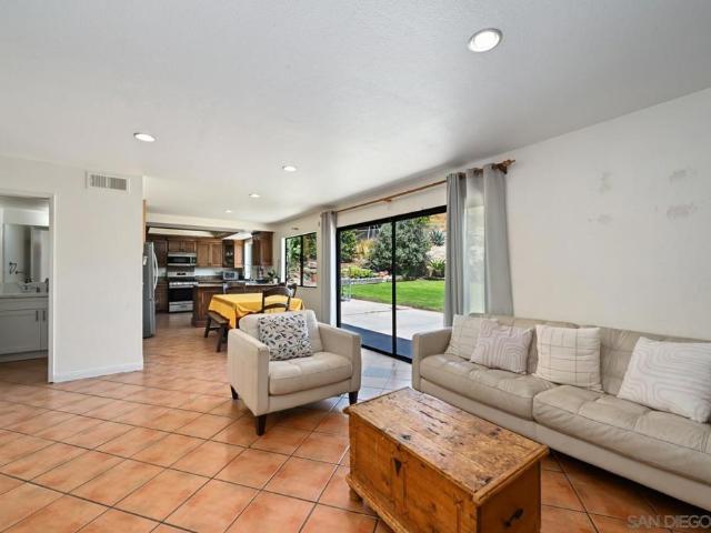 House for sale in Oceanside, San Diego County