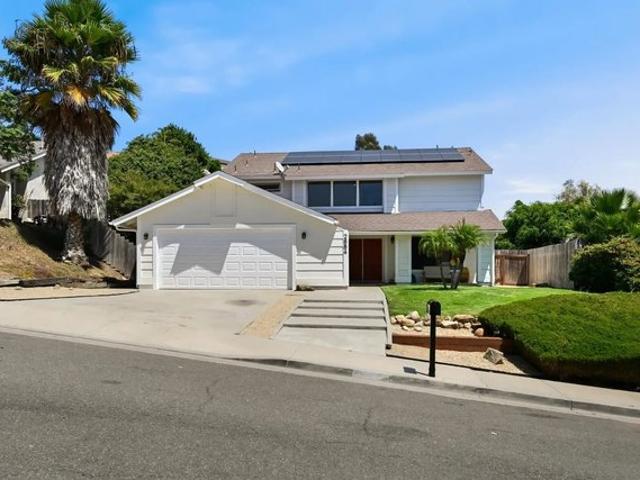 House for sale in Oceanside, San Diego County