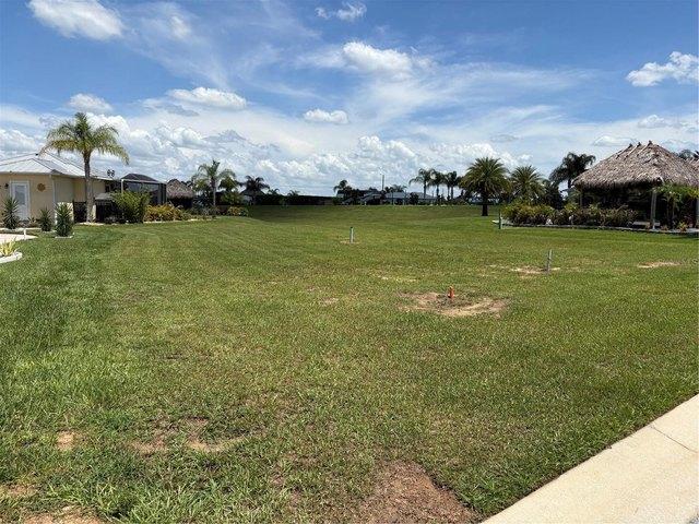 Land for sale in Polk City, Florida