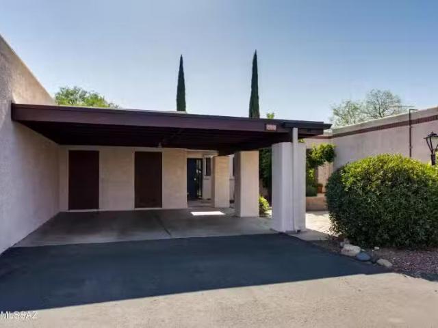 Condo for sale in Tucson