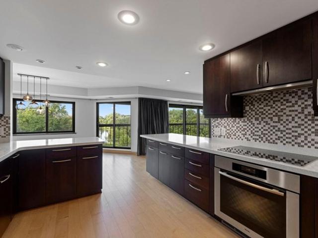 Condo for sale in Hennepin, Minnesota