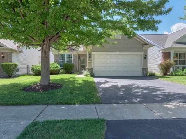 House for sale in Elgin, Illinois