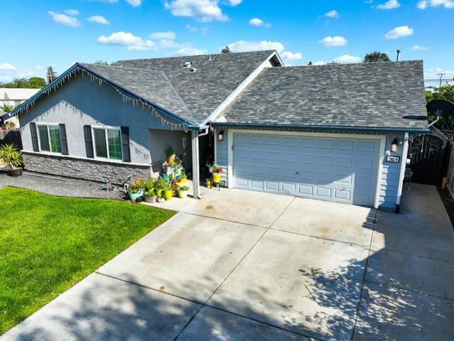 House for sale in Madera, California